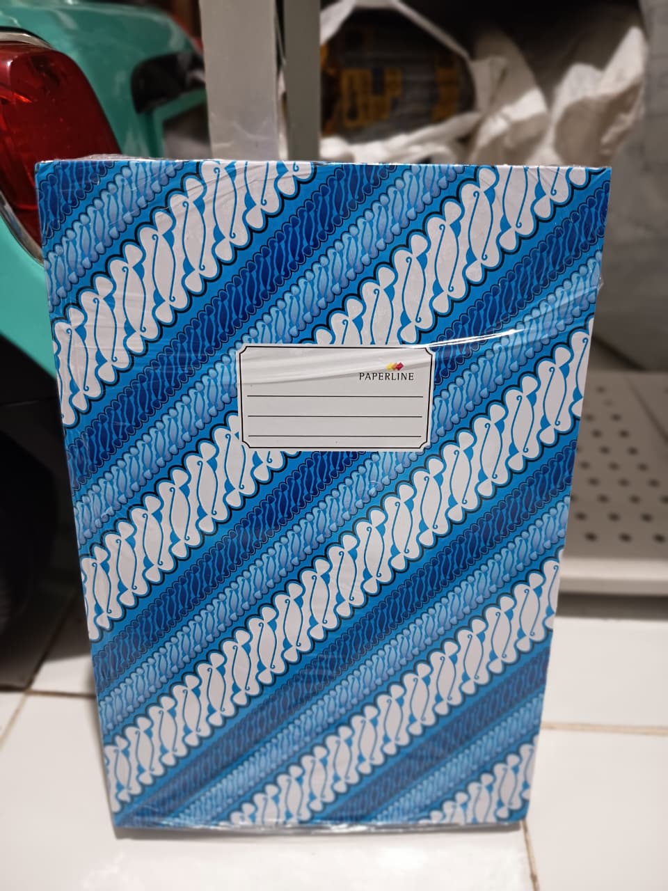 BUKU FOLIO 200