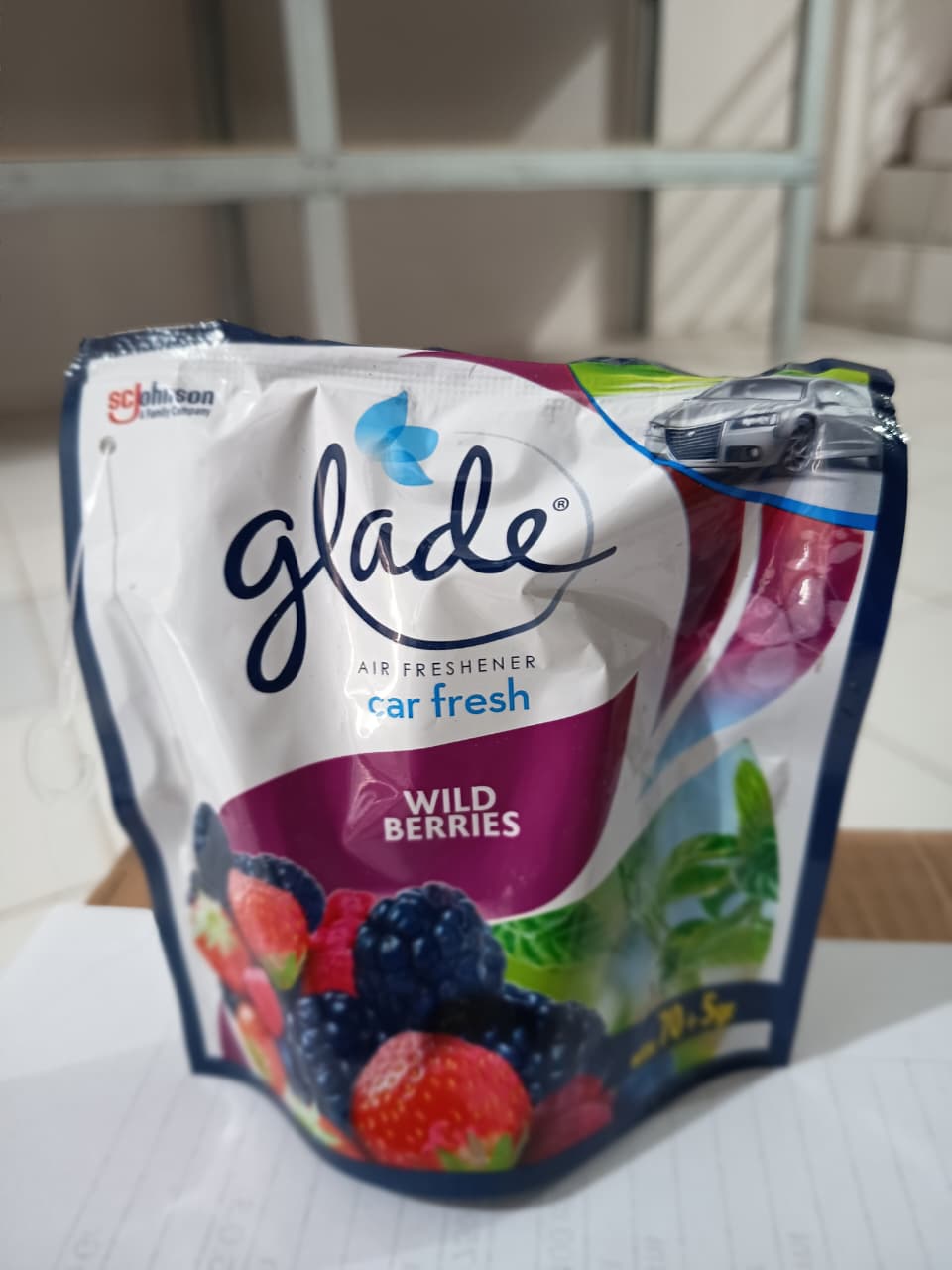 Pewangi Ruangan Glade 75g
